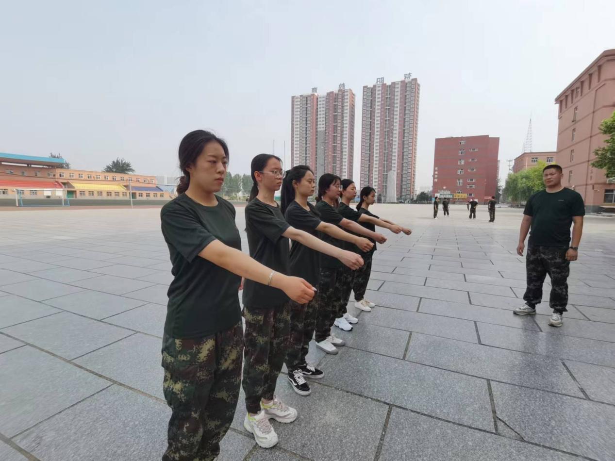 强化凝“新”聚力,赓续立德树人——我校“传帮带”式新入职辅导员培训圆满结束