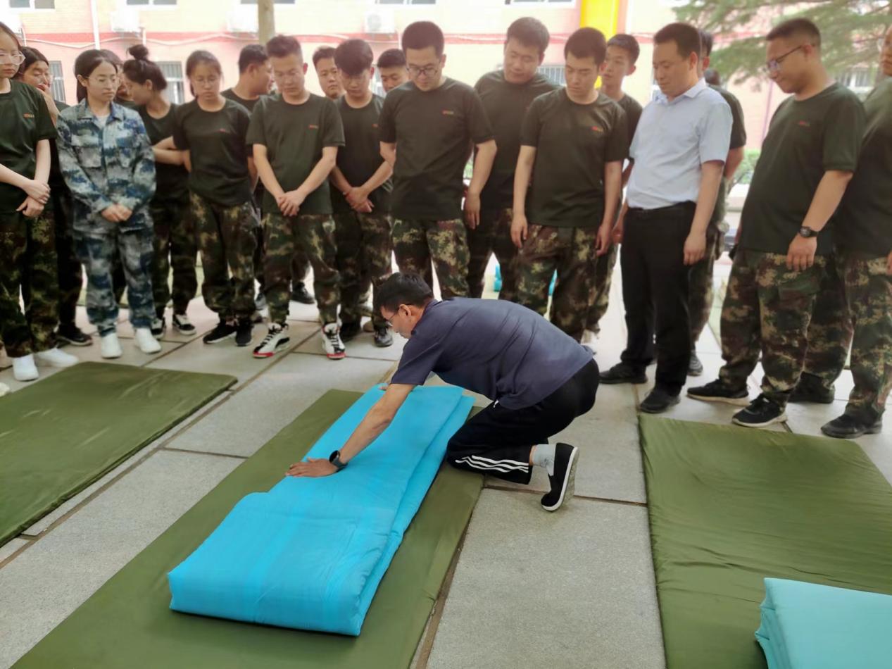 强化凝“新”聚力,赓续立德树人——我校“传帮带”式新入职辅导员培训圆满结束