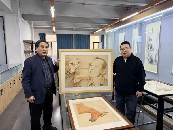 管理学院赴国家乡村振兴局洽谈 共商共建“乡村工匠保定市级工作站”