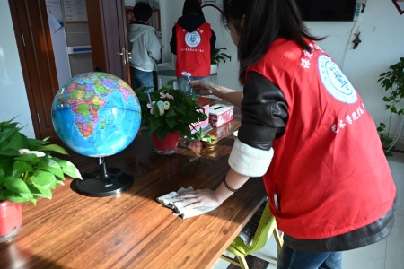 “艺暖养老院，爱润夕阳红”——保定理工学院艺术学院开展敬老爱老进养老院志愿活动