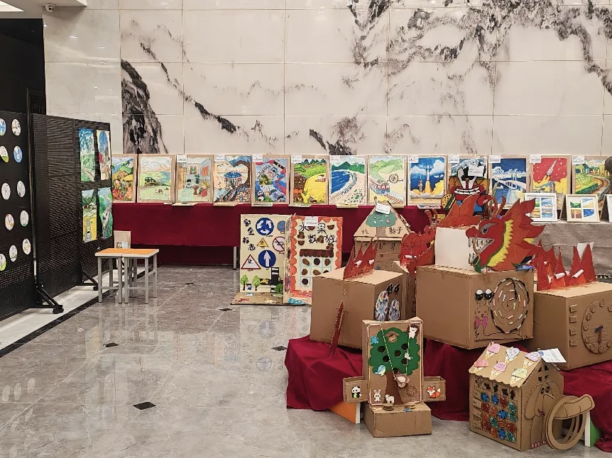 教育学院书画作品展启幕：笔墨绘初心 丹青育未来