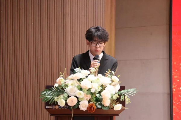 康复医学院2025年第九届团总支学生会第一次大例会顺利召开