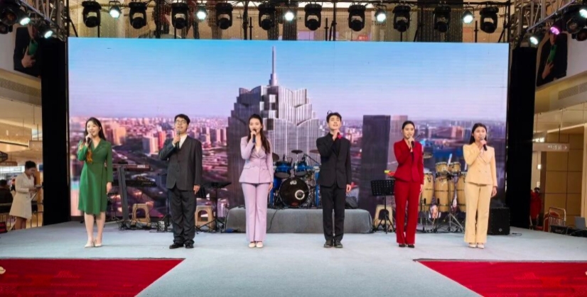 保定理工学院承办竞秀区第二届潮玩市集以校地共融助推文旅升级