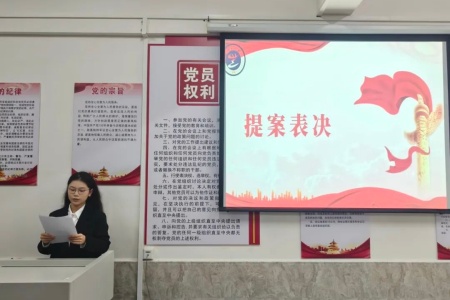 榜样的力量丨李洢辰：微光如炬，终成星河