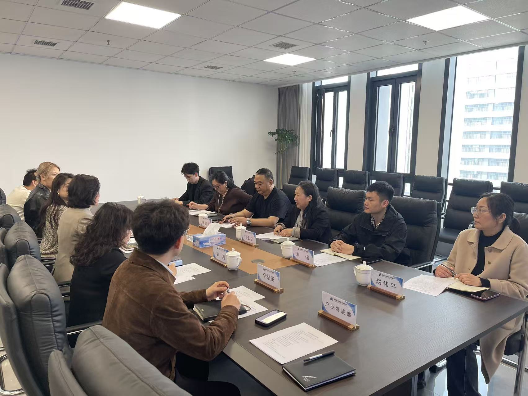 高校访企精准对接 产教融合双向奔赴