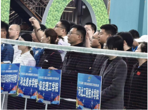 我校代表队在河北省第二届民办高校教职工羽毛球比赛中斩获佳绩