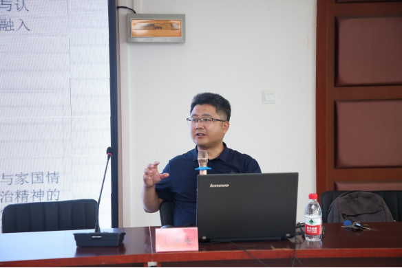 红色铸魂协同育人 校地共建思政新篇 我校联合河北大学马院、涞源县教体局签订大中小学思政课一体化共建协议